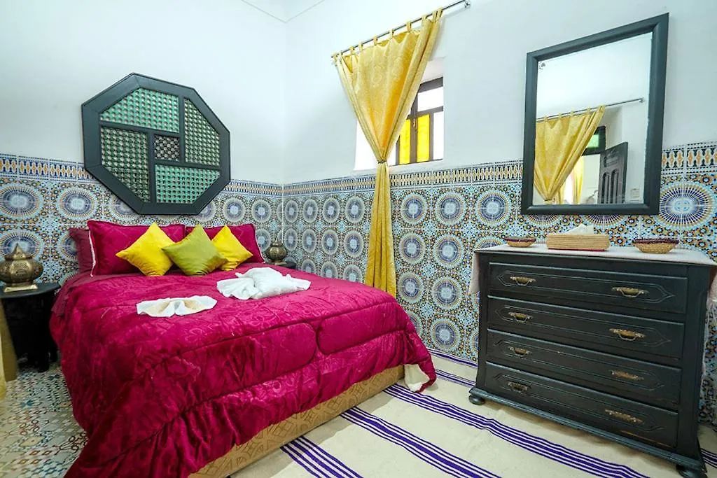 Riad Lalla Aouich 마라케시 펜션